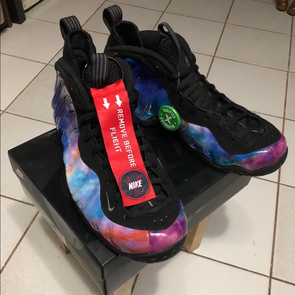 Nike Air Foamposite One "Big Bang" size 11